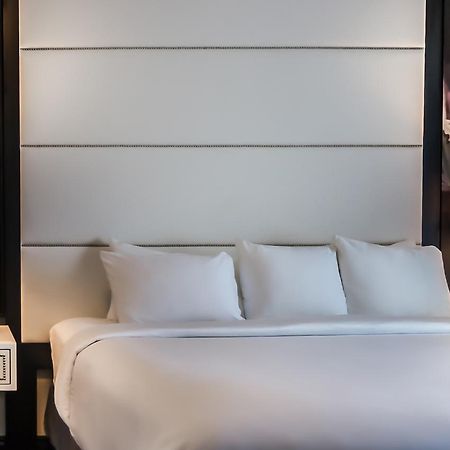 Tryp By Wyndham Savannah Extérieur photo