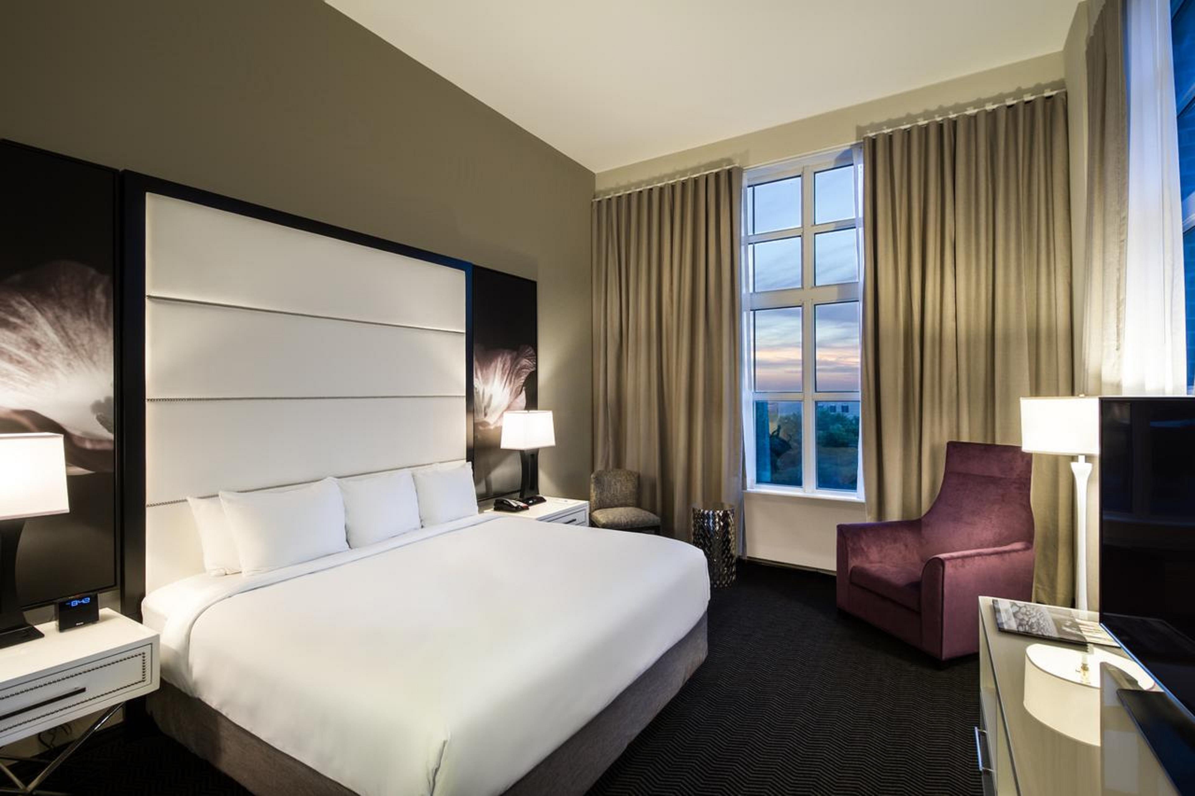 Tryp By Wyndham Savannah Extérieur photo