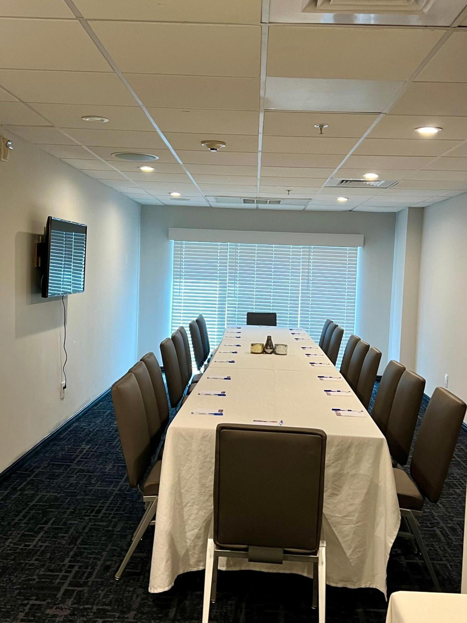 Tryp By Wyndham Savannah Extérieur photo