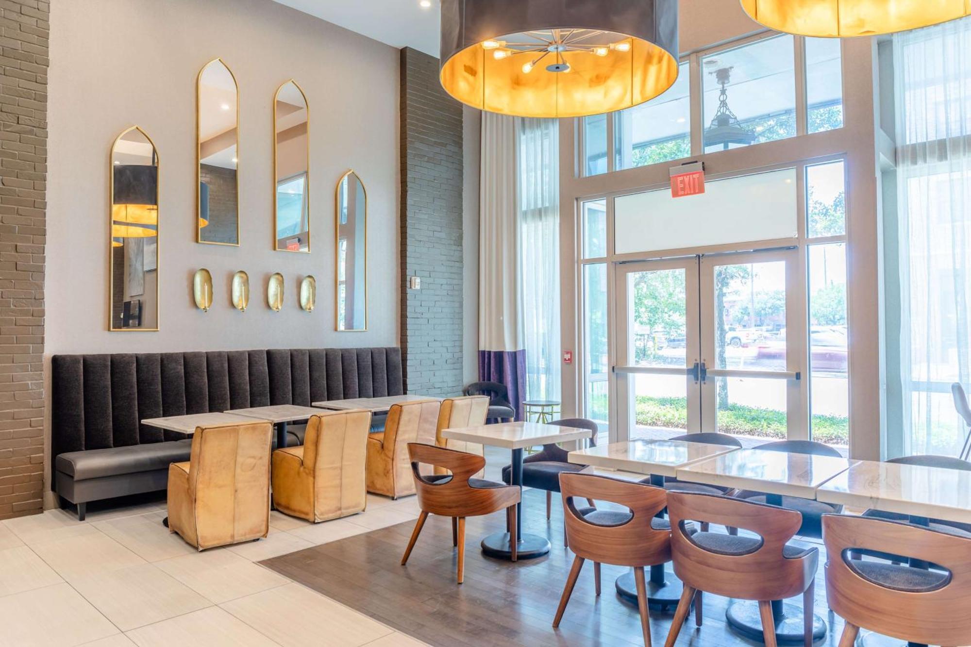Tryp By Wyndham Savannah Extérieur photo