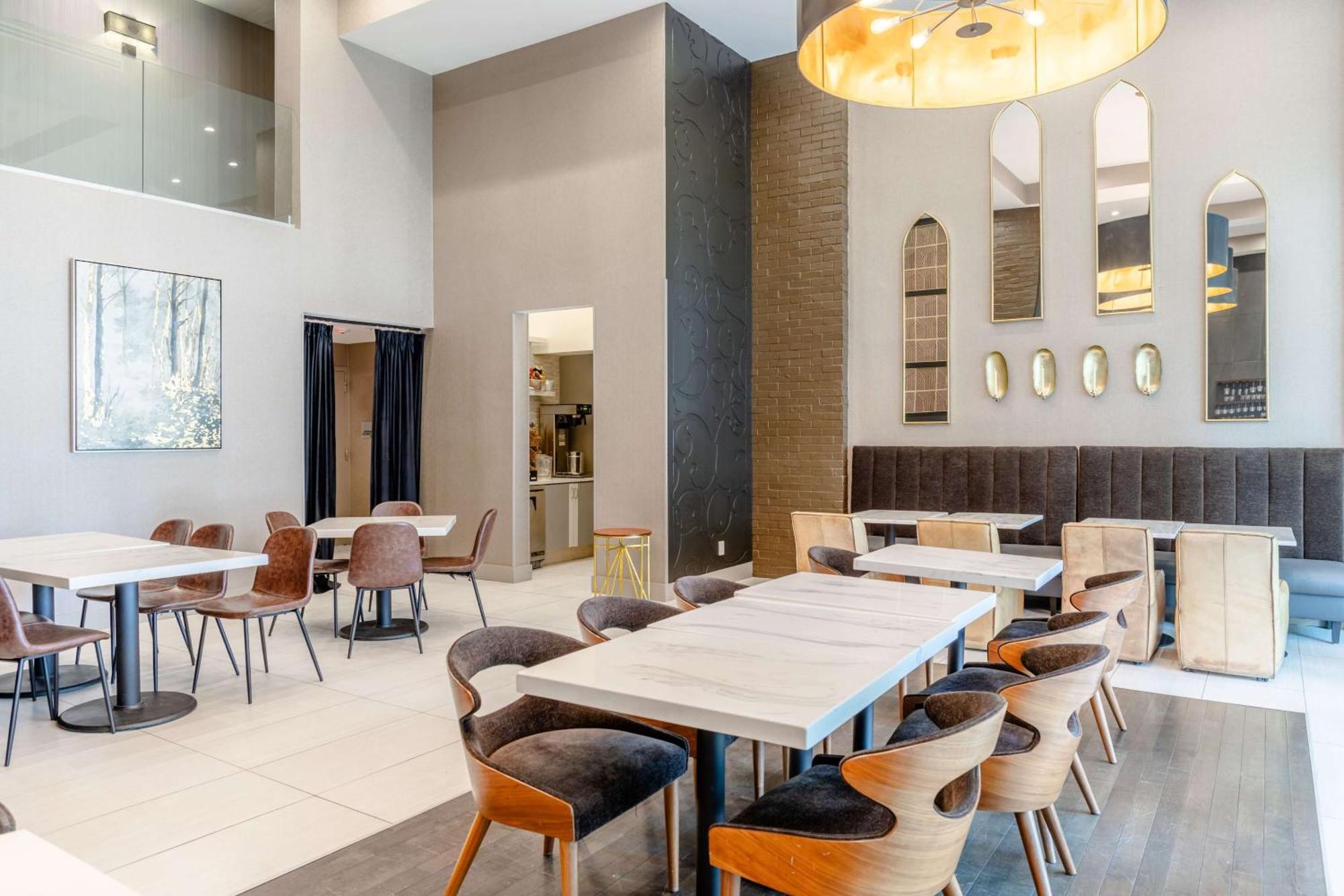 Tryp By Wyndham Savannah Extérieur photo