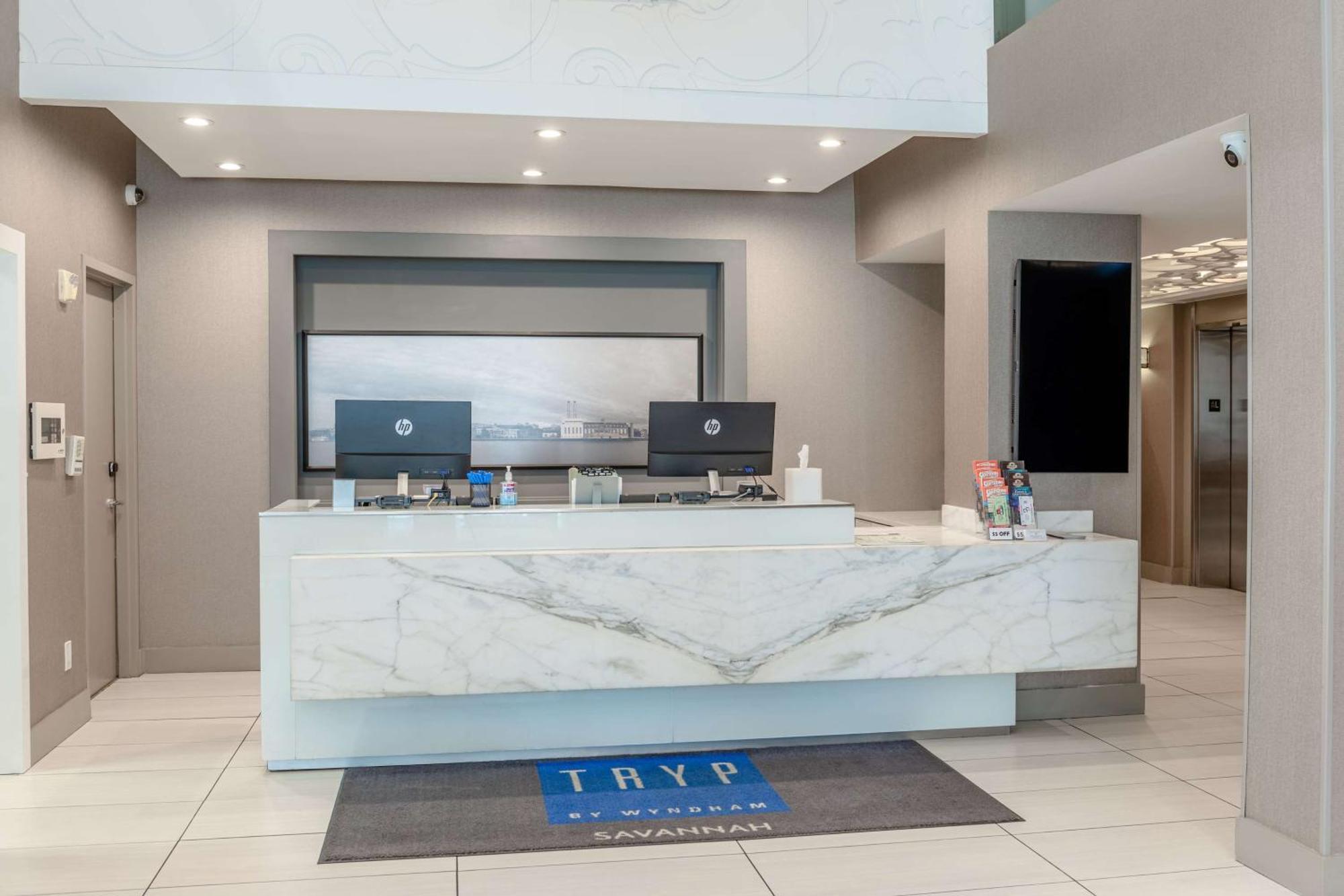 Tryp By Wyndham Savannah Extérieur photo