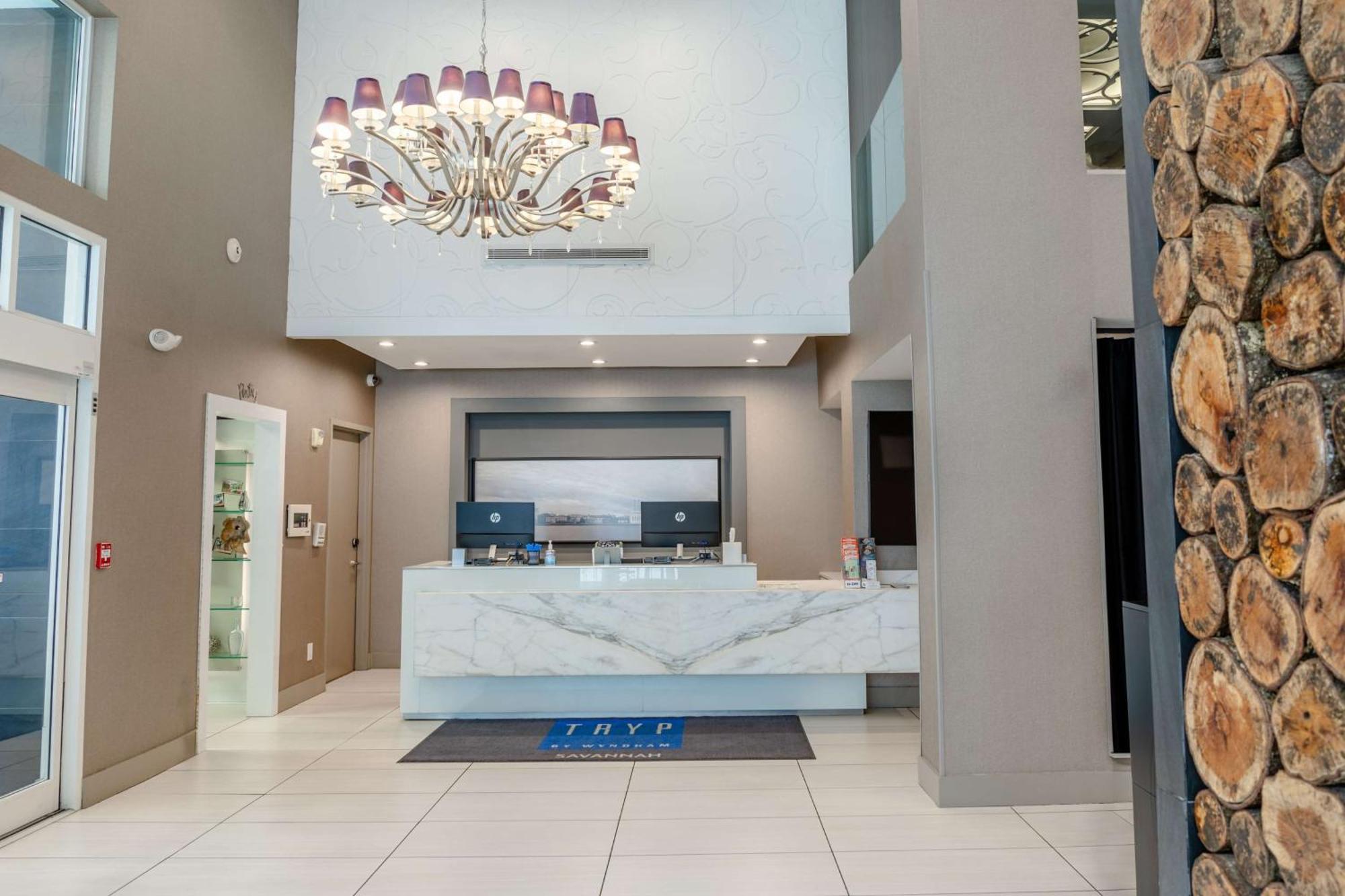 Tryp By Wyndham Savannah Extérieur photo
